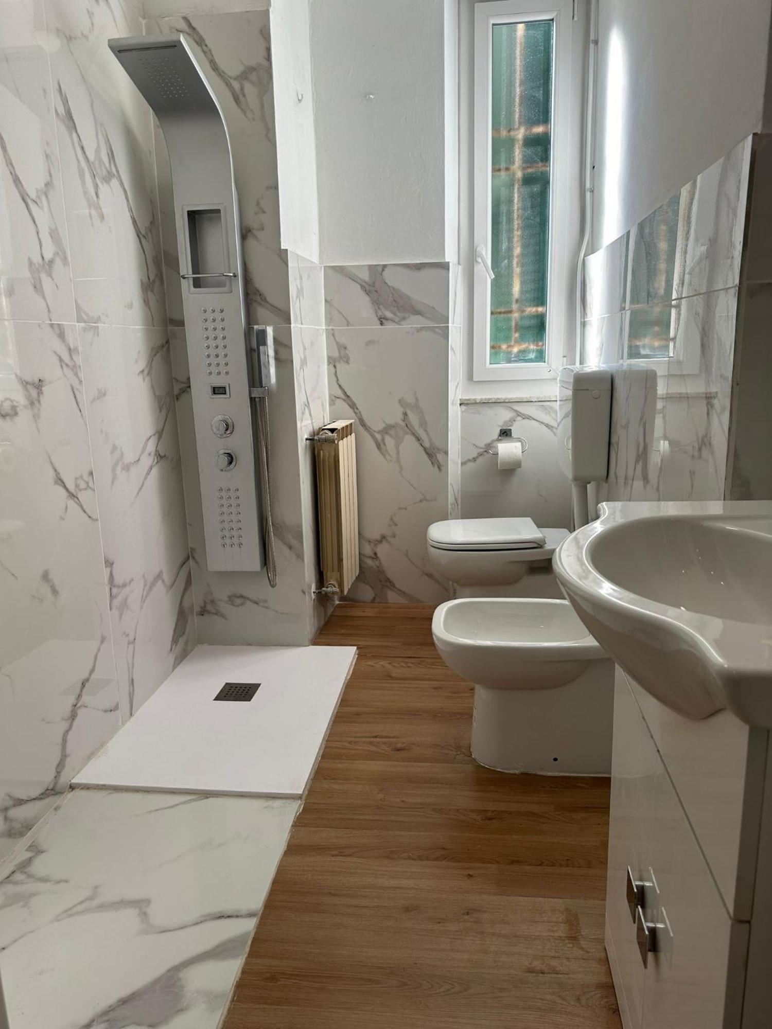 Redamare Suites Специя Екстериор снимка